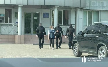 Фото 8 — Обыски на Киевской таможне: ГБР раскрыло схему занижения стоимости автомобилей из Грузии