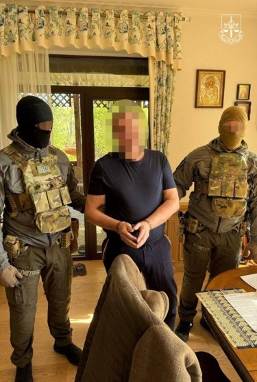 Фото 4 — На фронт попали бракованные снаряды: СБУ задержала руководство оборонного завода (ФОТО)