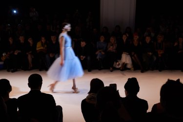 Фото 44 — Ukrainian Fashion Week в разгаре: закулисье, шоу-румы, Андре Тан и Подолян (фото)