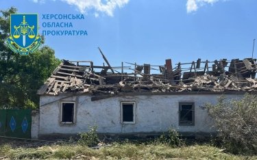 Фото 9 — Российские войска разбомбили музыкальную школу в Херсонской области (ФОТО)
