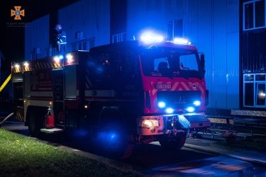 Фото 6 — В Тернополе сгорел завод по производству пенопласта (ФОТО, ВИДЕО)
