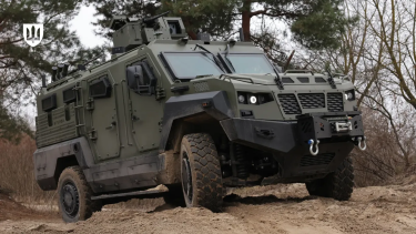 Фото 2 — Українська армія отримала нові тактичні бронеавтомобілі: які в них характеристики