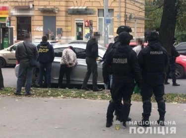 Фото 3 — В Харькове задержали четырех бандитов, похищавших людей ради жилья (ФОТО, ВИДЕО)