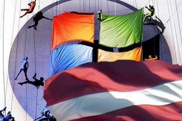 Фото 2 — Латвия намерена отказаться от программ Microsoft для экономии денег