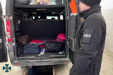 Фото 6 — Масштабная спецоперация: СБУ и ДБР начали обыски по всей вертикали таможни (ФОТО)