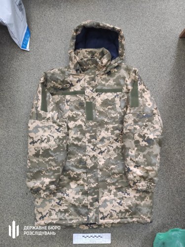 Фото 9 — Підприємця-депутата з Кіровоградщини викрили на постачанні "псевдовійськового" одягу на 21 мільйон (ФОТО)