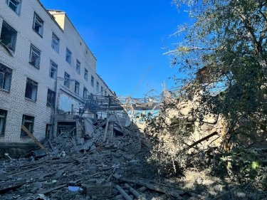 Фото 3 — Оккупанты нанесли ракетный удар по психиатрической больнице в Донецкой области