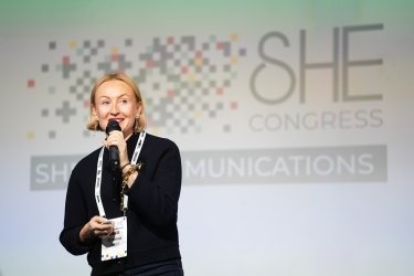 Фото 31 — Рішуча. Справжня. Небайдужа – ключові історії та інсайти SHE Congress 2025