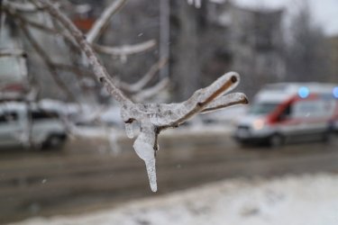 Фото 59 — На юге Украины из-за снега закрыли дороги, фуры не пускают даже в Киев (ФОТО, ВИДЕО)