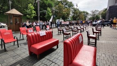 Фото 3 — "Ровно в 23:00 приезжают патрули": как в Украине работают ночные клубы во время карантина