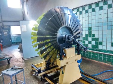 Фото 3 — Четыре года чинил турбины самолетов, а кодить начинал в блокноте: история механика, который стал front-end-разработчиком