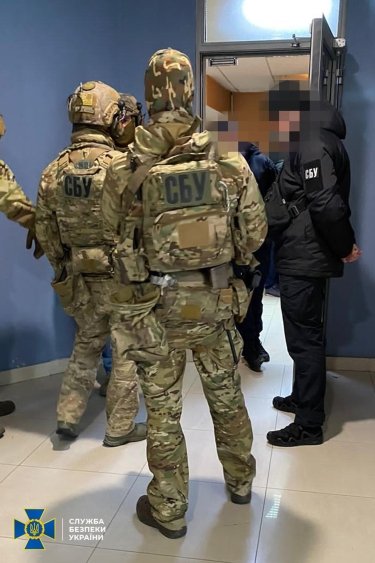 Фото 15 — СБУ викрила керівництво департаменту Нацполіції на "кришуванні" мережі борделів