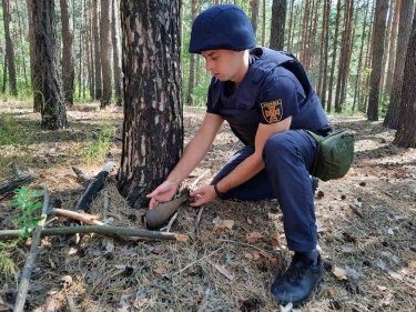 Фото 4 — "Наши пиротехники находят по 2 тысячи взрывоопасных предметов в день", - Роман Примуш, ГСЧС