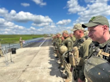 Фото 13 — На Херсонщині та Миколаївщині відновили ще три мости, постраждалих через війну (ФОТО)