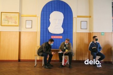 Фото 2 — Местные выборы: обнародованы результаты первых экзитполов (ОБНОВЛЯЕТСЯ)