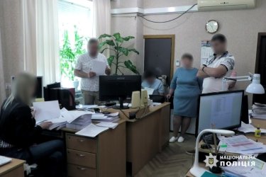 Фото 8 — Функционеров карьера "Укрзализныци" в Черкасской области поймали на продаже добытой породы "налево" (ФОТО, ВИДЕО)