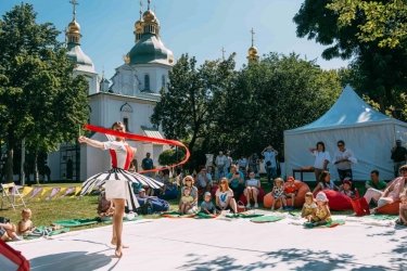 Фото 8 — Шість днів мистецтва: завершився третій Bouquet Kyiv Stage