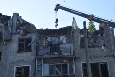 Фото 16 — Число погибших в результате удара по пятиэтажке в Николаеве увеличилось до пяти (ФОТО, ВИДЕО)