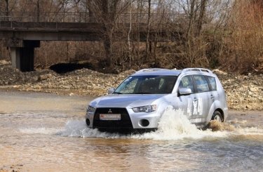 Фото 4 — Mitsubishi покорила Карпаты. Часть I: Кроссоверы