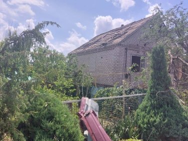 Фото 2 — Оккупанты ударили по Днепропетровщине: одна женщина погибла, десять человек получили ранения