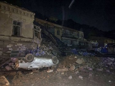 Фото 5 — Россияне ударили ракетами по Одессе: один человек погиб, 22 ранены (ФОТО/ВИДЕО)