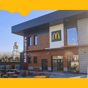 Фото 4 — В Україні відкрився перший за час війни новий McDonald’s
