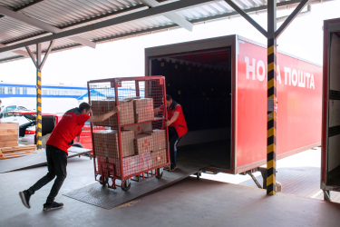 Фото 2 — Штабна робота: як Нова пошта підтримує свій багатотисячний колектив