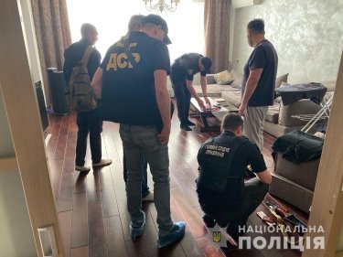 Фото 4 — Екскерівнику банку "Стандарт" повідомили про підозру в розтраті 476 млн гривень