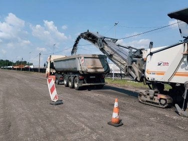 Фото 5 — ЄС фінансує відновлення ключової автодороги на кордоні з Польщею: що відомо