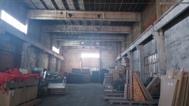 Фото 2 — На Львівщині продають меблеву фабрику разом із технікою та штатом: яка ціна