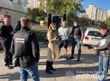 Фото 4 — В Киеве продавали "настоящие" Covid-сертификаты без вакцинации за 250 евро (ФОТО)