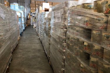 Фото 4 — УПЦ та Фонд Вадима Новинського роздали більше 40 тисяч продуктових наборів жителям України, які страждають від війни