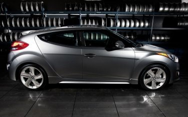 Фото 23 — Hyundai представила Genesis Coupe и Veloster Turbo в Детройте