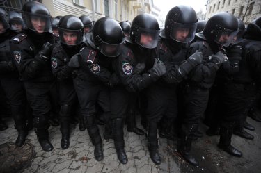 Фото 6 — Итоги 2013 года: политика деградирует, экономика стагнирует, общество бунтует