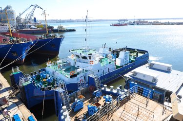 Фото 4 — "Нибулон" строит в Николаеве самое большое судно в истории Украины (фото)