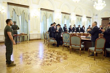 Фото 5 — Зеленський зустрівся з єврейським духовенством напередодні Рош га-Шана (ФОТО, ВІДЕО)