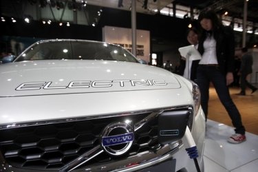 Фото 26 — Шанхайский автосалон: будущее за "зелеными" электрокарами