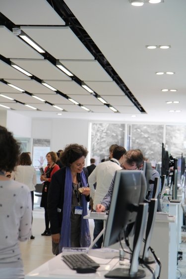 Фото 4 — Где рождается наука. Экскурсия по исследовательской лаборатории Microsoft