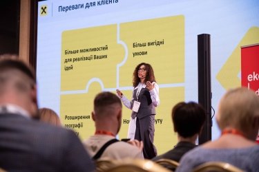 Фото 8 — Business Wisdom Summit об’єднав 35+ управлінців у пошуку стратегій розвитку під час війни
