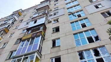 Фото 5 — У Сєвєродонецьку росіяни обстріляли "Азот" та "Склопластик", - голова Луганської ОВА