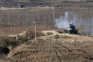 Фото 4 — Минимизировать участие человека на поле боя: Украина начинает массовое производство наземных роботов (ФОТО)