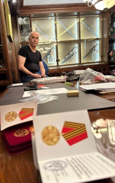 Фото 6 — СБУ проводит обыски у нардепа Шуфрича по подозрению в госизмене