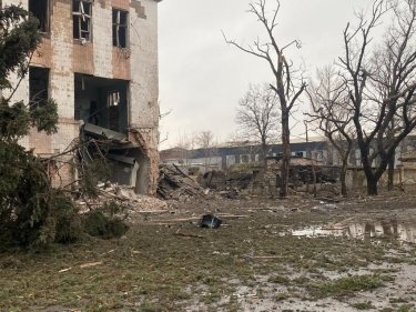 Фото 2 — Удары по шахтам и другим объектам: в течение дня россияне убили людей в нескольких регионах