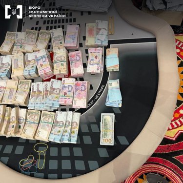 Фото 7 — В Киеве и Одессе "накрыли" сеть подпольных покер-клубов (ФОТО)