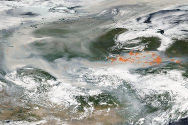 Фото 2 — Лесные пожары в Якутии: дым впервые в истории человечества достиг Северного полюса (ФОТО)