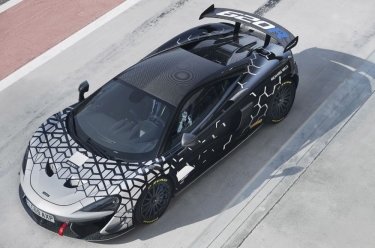 Фото 3 — McLaren выпускает суперсовременный гоночный болид (ФОТО)