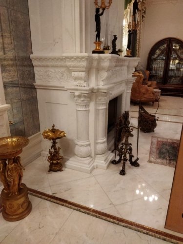 Фото 6 — Суд арестовал имущество жены Медведчука более чем на 5,6 млрд грн