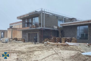 Фото 2 — Под Киевом чиновники продали землю стоимостью 800 млн грн почти в 15 раз дешевле
