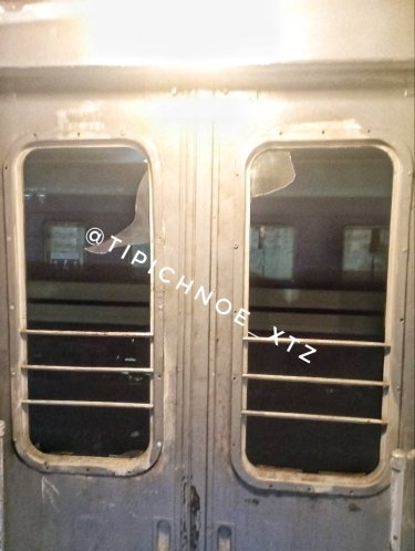 Фото 8 — Новые атаки вандалов на электрички: "Укрзализныця" призывает родителей вразумить беспредельщиков (ФОТО)