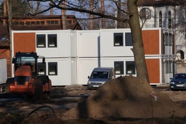 Фото 2 — В Ирпене начали строительство модульного городка на 276 квартир